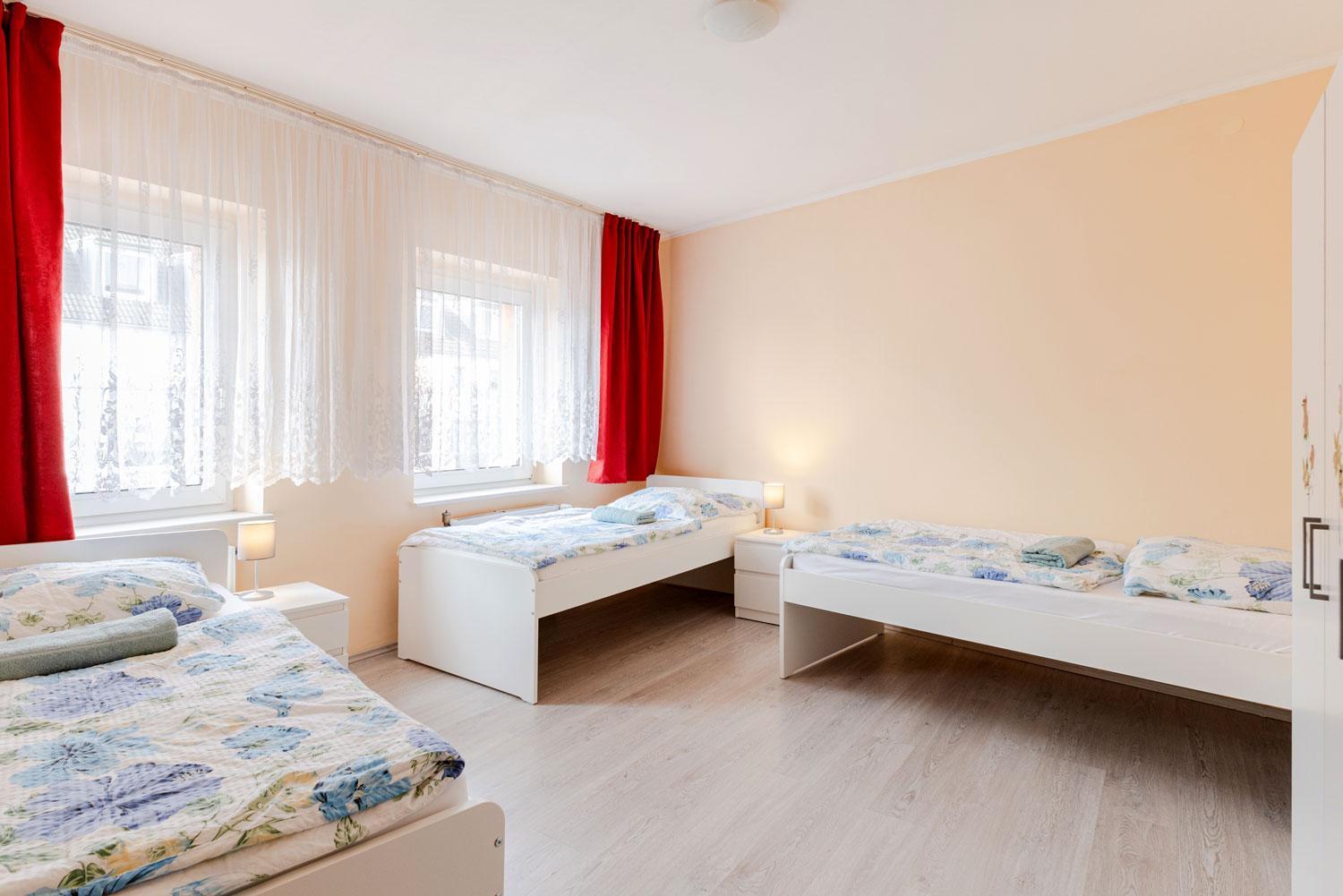 Cozy Apartments In Muelheim Colonia Exterior foto